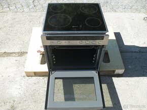 NEFF VESTAVNÝ ELEKRICKÝ SPORÁK,MODERNÍ ZRCADLOVÝ VZHLED,LCD - 6