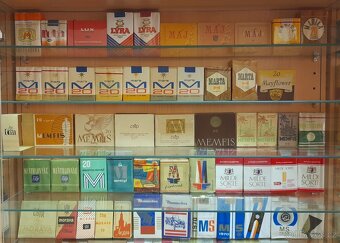 Staré cigarety, tabak, doutniky - 6