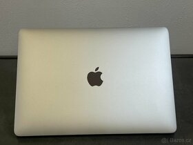 MacBook Pro 13" 2019 Silver 128GB / 16GB RAM - 6