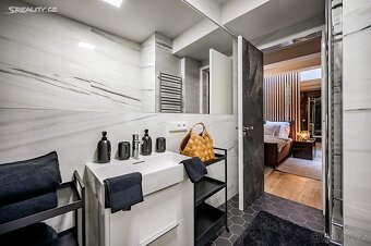 Pronájem bytu 3+kk 175 m² Římská, Praha - Vinohrady - 6