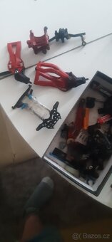 Rc auto a spousta dílů - 6