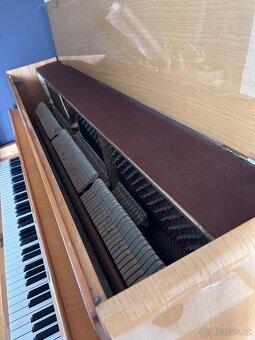 pianino Petrof - 6