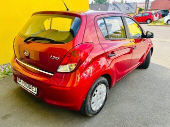 HYUNDAI i 20 1.2 i BENZÍN NAJETO JEN 99 TIS KM - 6