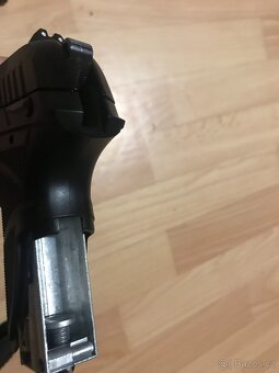 Vzduchová pistole Gamo PT-85 Blowback cal.4,5mm - 6