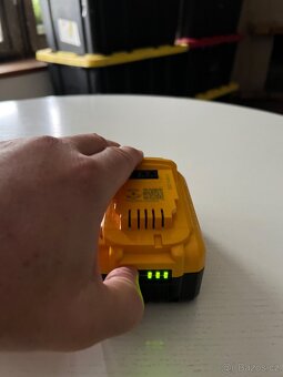 Dewalt Nové Batteries 20V XR 6.0ah 2.0ah $$$$$$$$$$$$$$$$$$ - 6