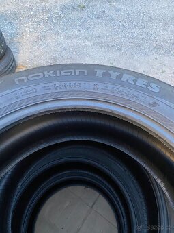 255/55 R20 110Y Nokian 4x7mm dot1020 Letní - 6