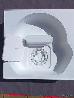 AirPods Max Midnight Model A3184 - 6