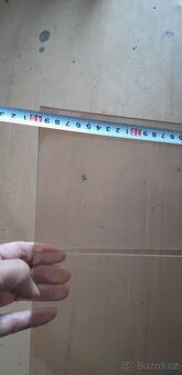 Skleněné police - 6