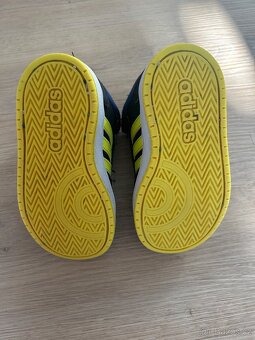 Zimní boty Adidas vel. 24 jako nové - 6