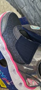 Skechers 31 nové - 6