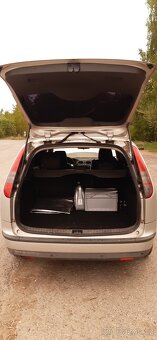 Ford Focus mk2 1.6 74kw - 6