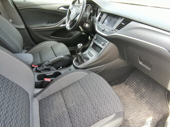 Opel Astra kombi, 1.5 CDTi, 77kw, klimatizace, park.kamera - 6