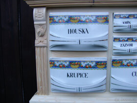 Starožitné porcelánové kořenky s poličkou - 6