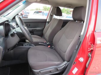 Kia Soul 1.6 , 92 kW benzín, 2012 - 6