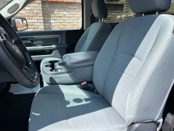 DODGE RAM 1500 5.7 HEMI EXPRESS REGULAR CAB 4X4 8stup. - 6