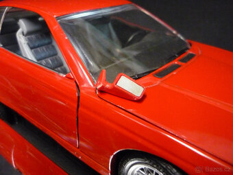 BMW 850 Ci Revell 1/18 - 6