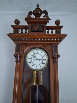Krásné starožitné hodiny - 6