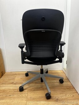 Steelcase Leap V2 Grey - 6