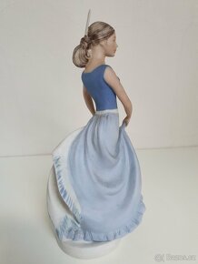 Porcelánová soška Royal Dux dáma tanečnice perfektní stav - 6