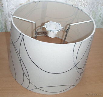 Stahovací lustr, retro lampa, stínidlo a stolní lampička - 6