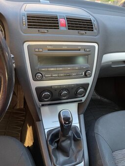 Škoda Octavia 2 Facelift 1,6 TDI 77kw - 6
