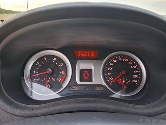 Renault Clio 1.2 55kw Rip Curl - 6
