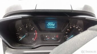Ford Transit Custom 2,0 D, RV 11/2017, najeto 249498 Km - 6