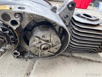Motor jawa pionýr - 6