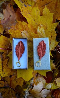 PODZIMNÍ ŠEPOT: RUČNĚ VYŘEZÁVANÉ DŘEVĚNÉ NÁUŠNICE - 6