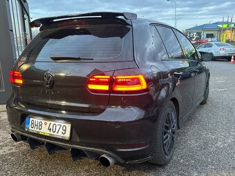 Volkswagen Golf 2009 - 6