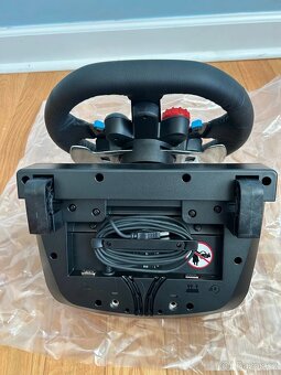 Logitech G29 Driving Force - 6