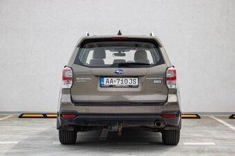 Subaru Forester 2.0 D.S CVT 108kW - 6