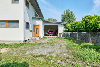 Prodej rodinného domu 5 + kk 214m² ve Stěžerách - 6