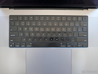 MacBook Pro M1 Max 16", 32GB, 1TB, 10 CPU, 32 GPU, US keys - 6