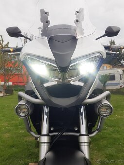 Honda VFR 800X Crossrunner - 6