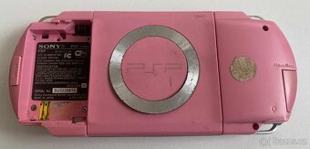 PSP 1000 Pink (ND) - 6