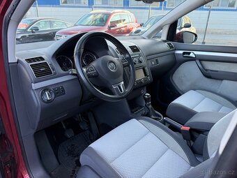 Volkswagen Touran CROSS, 2.0 tdi manual - 6