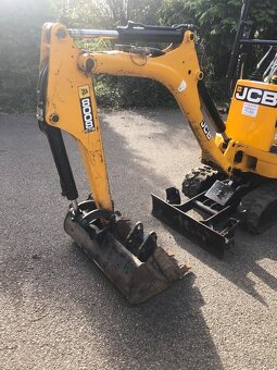 Prodám minibagr JCB 8008 CTS - 6
