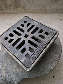 LITINOVÁ GARÁŽOVÁ / DVORNÍ VPUSŤ, LAPAČ SPLAVENIN, DN 65mm - 6