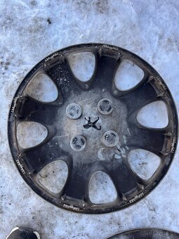 Poklice na kola Peugeot - 6