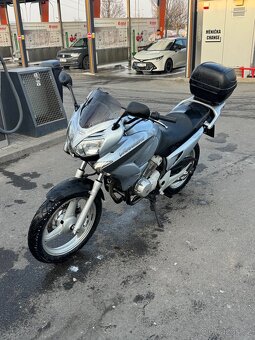 Honda Varadero 125 - 6