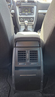 Prodám Octavii 1,6 TDi Combi, 2010 - 6