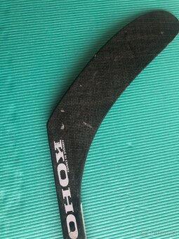 Hokejka, shaft Easton Synergy ST, levá. - 6