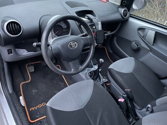 toyota aygo 1.0-50kw,r.v.2008 náhradní díly - 6