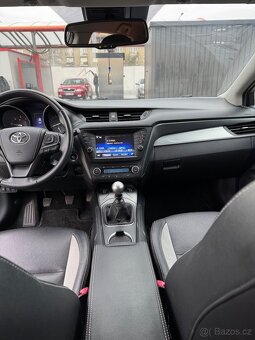 Avensis - 6