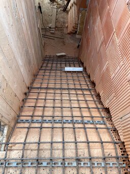 Betonové schoiště přímo u Vás na stavbě - 6