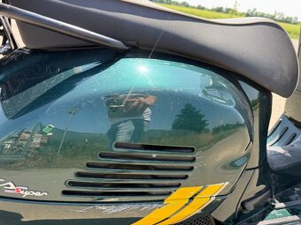 Vespa 125ccm GTS. Rv:2022. havarovane pojizdne - 6