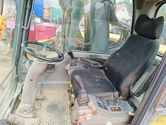 Kolo y bagr EW140b ne jcb.bobcat takeuchi - 6