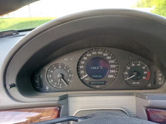 Mercedes Benz E 200 kompressor LPG - 6