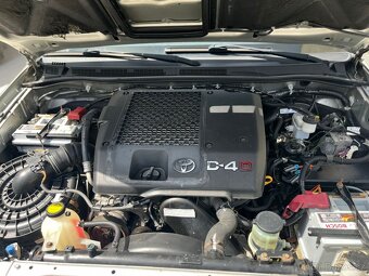 Toyota Hilux 2.5 diesel - 6